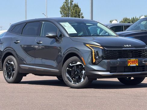 Certified 2026 Kia Sportage S AWD/4WD image 2