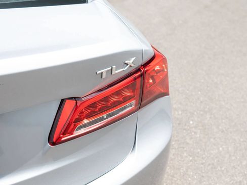 Used 2019 Acura TLX w/ Technology Package FWD image 12