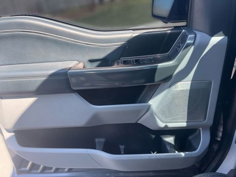 Used 2023 Ford F150 Limited image 25