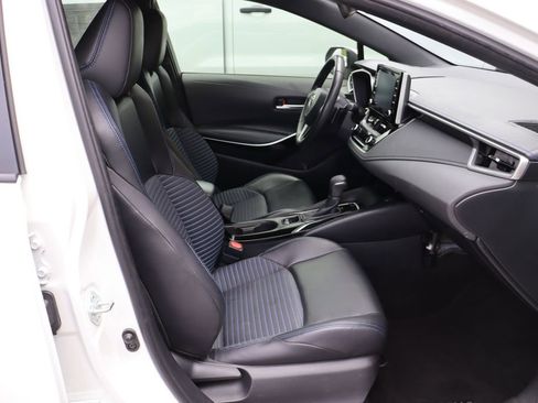 Used 2021 Toyota Corolla XSE FWD image 41