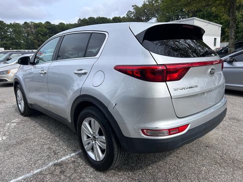 Used 2019 Kia Sportage LX image 6