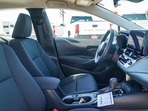 New 2026 Toyota Corolla LE FWD image 19