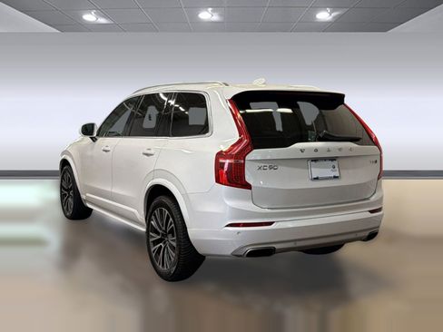 Used 2020 Volvo XC90 T5 Momentum AWD/4WD image 3