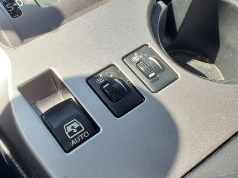 Used 2021 Toyota 4Runner SR5 Premium w/ Moonroof Package image 32