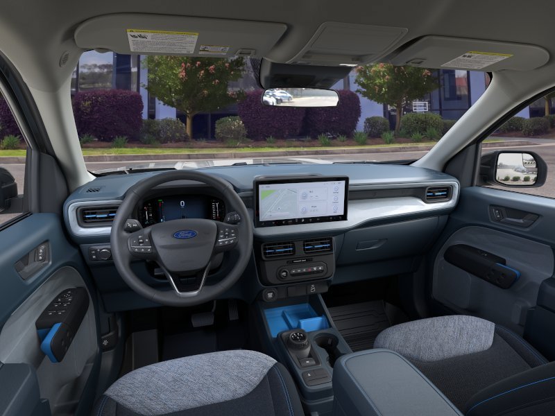 New 2026 Ford Maverick XLT w/ XLT Luxury Package FWD image 9