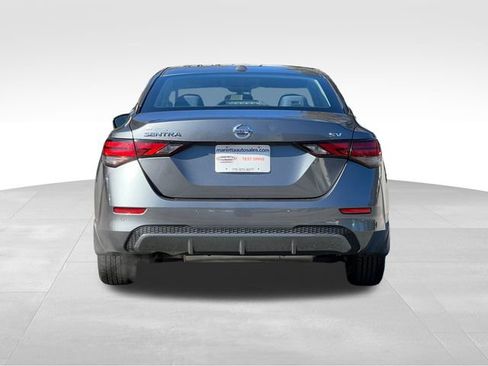 Used 2020 Nissan Sentra SV image 4
