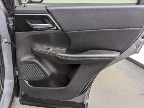 Used 2024 Mitsubishi Outlander SE image 21