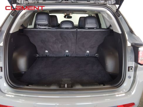 Used 2022 Jeep Compass Limited image 11