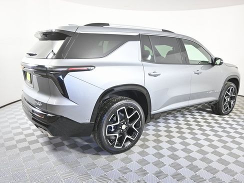 New 2026 Chevrolet Traverse High Country image 6