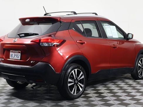 Used 2018 Nissan Kicks SV w/ Interior Electronics Package image 4