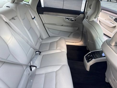 Certified 2023 Volvo S90 B6 Plus AWD/4WD image 35