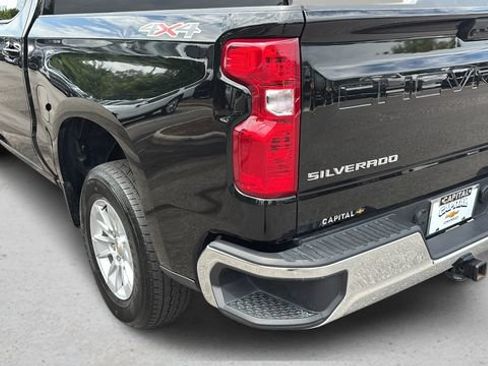 Used 2025 Chevrolet Silverado 1500 LT AWD/4WD image 35
