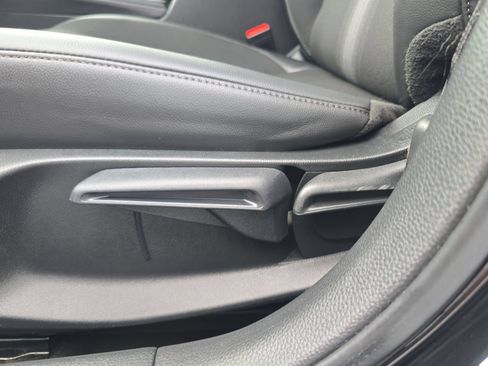 Used 2023 Honda Civic Sport image 16