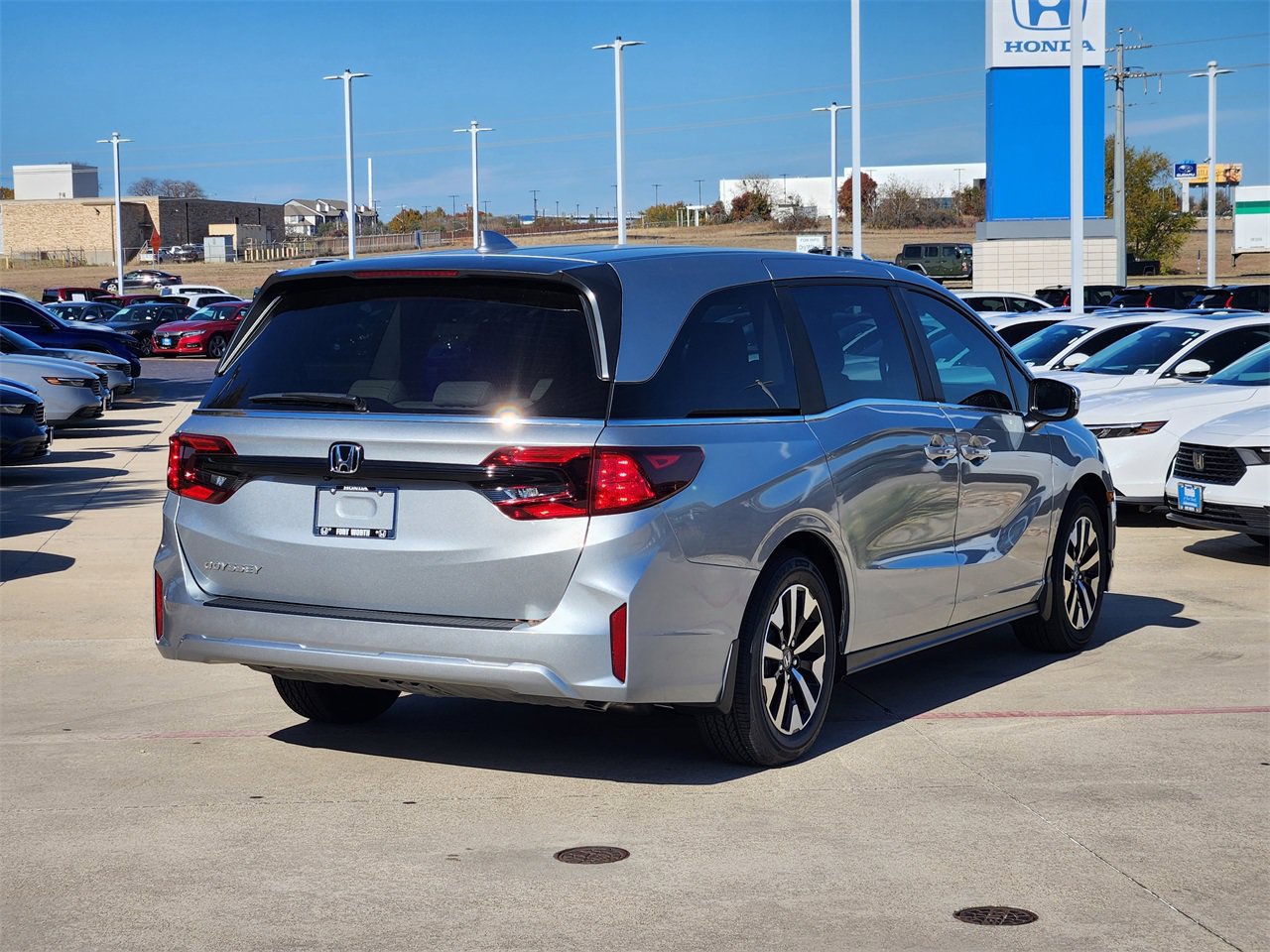 New 2027 Honda Odyssey EX-L image 3