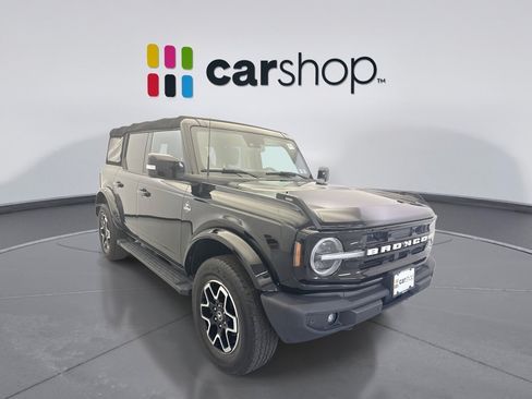 Used 2023 Ford Bronco Outer Banks AWD/4WD image 7