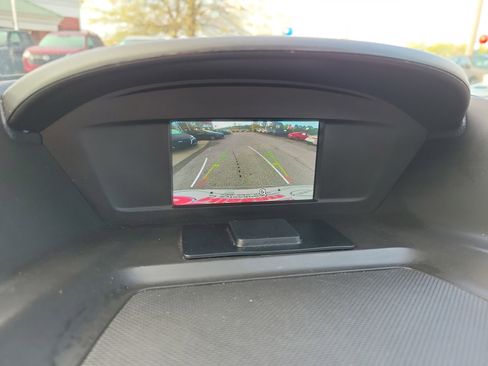 Used 2018 Ford Escape SE w/ Ford Safe & Smart Package image 16