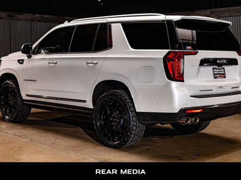 Used 2024 GMC Yukon Denali Ultimate image 7
