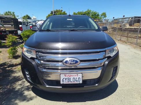 Used 2013 Ford Edge SE FWD image 2