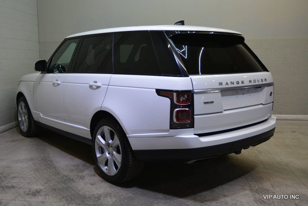 Used 2018 Land Rover Range Rover HSE AWD/4WD image 3