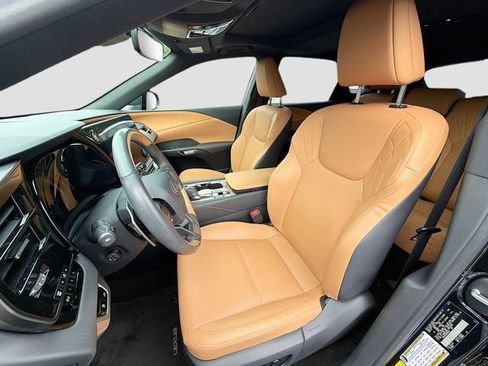 Used 2024 Lexus RX 350 Premium w/ Accessory Package (Z1) AWD/4WD image 11