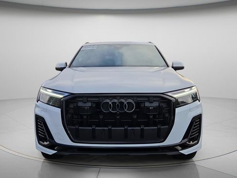 Certified 2026 Audi Q7 3.0T Premium w/ Convenience Plus Package AWD/4WD image 4