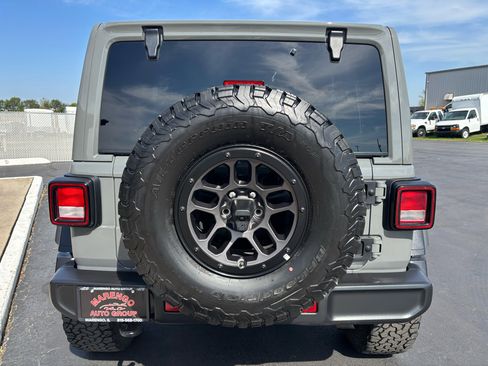 Used 2023 Jeep Wrangler Unlimited Sport image 4