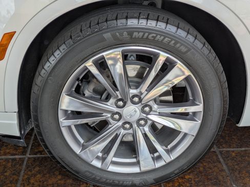 Certified 2023 Cadillac XT6 Premium Luxury w/ Technology Package AWD/4WD image 10