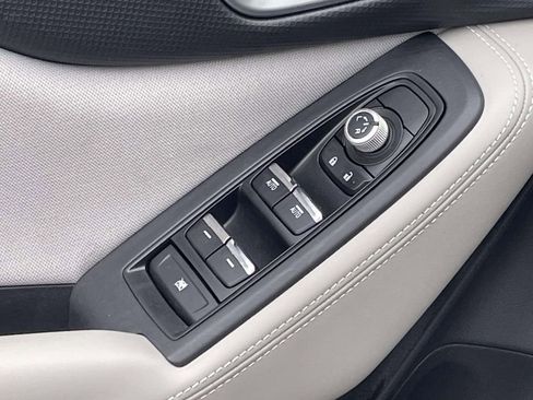 Used 2019 Subaru Forester Premium image 16