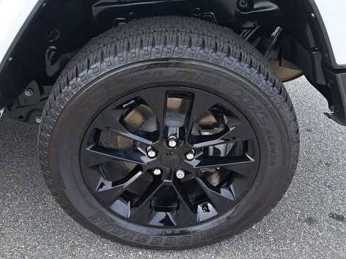 Used 2021 Jeep Wrangler Unlimited Sahara w/ Cold Weather Group image 31