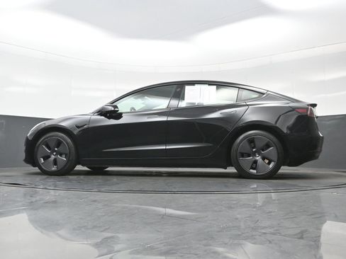 Used 2023 Tesla Model 3 Standard Range RWD image 28