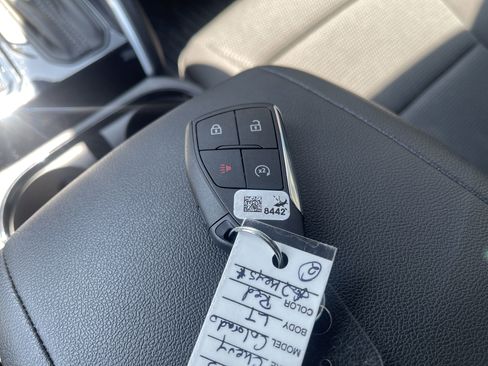 Used 2023 Chevrolet Colorado LT w/ LT Convenience Package II image 44