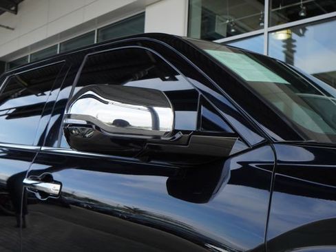 Used 2023 Toyota Tundra Capstone AWD/4WD image 10