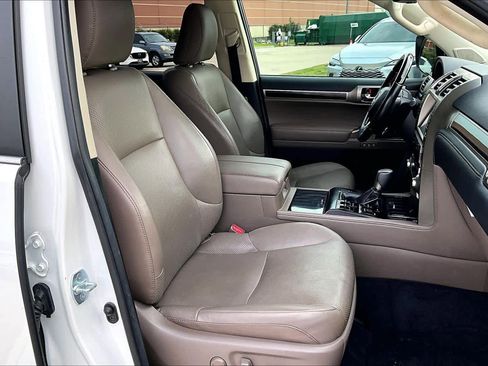 Used 2021 Lexus GX 460 Luxury w/ Accessory Package AWD/4WD image 9