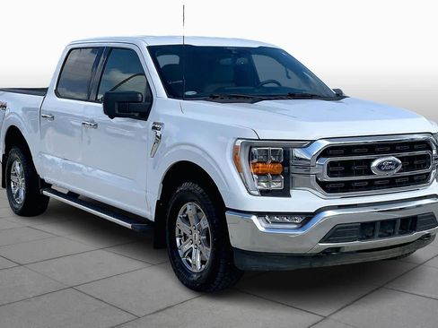 Used 2022 Ford F150 XLT w/ Equipment Group 302A High AWD/4WD image 3