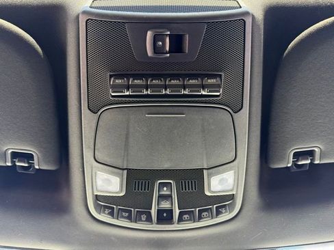 Certified 2018 Ford F150 Raptor w/ Equipment Group 801A Mid image 41