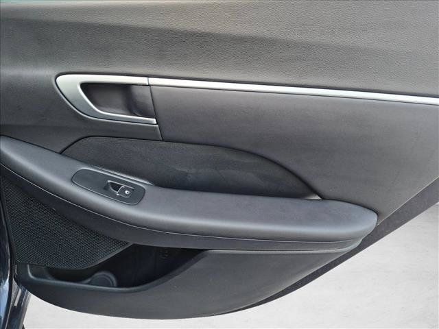 Certified 2025 Hyundai Sonata SEL FWD image 29