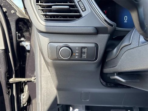 Used 2025 Ford Escape ST-Line image 13