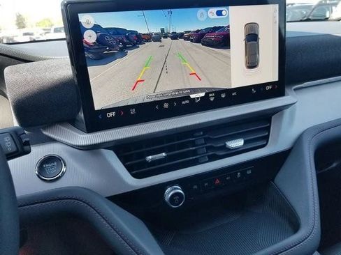 New 2026 Ford Explorer Active AWD/4WD image 24