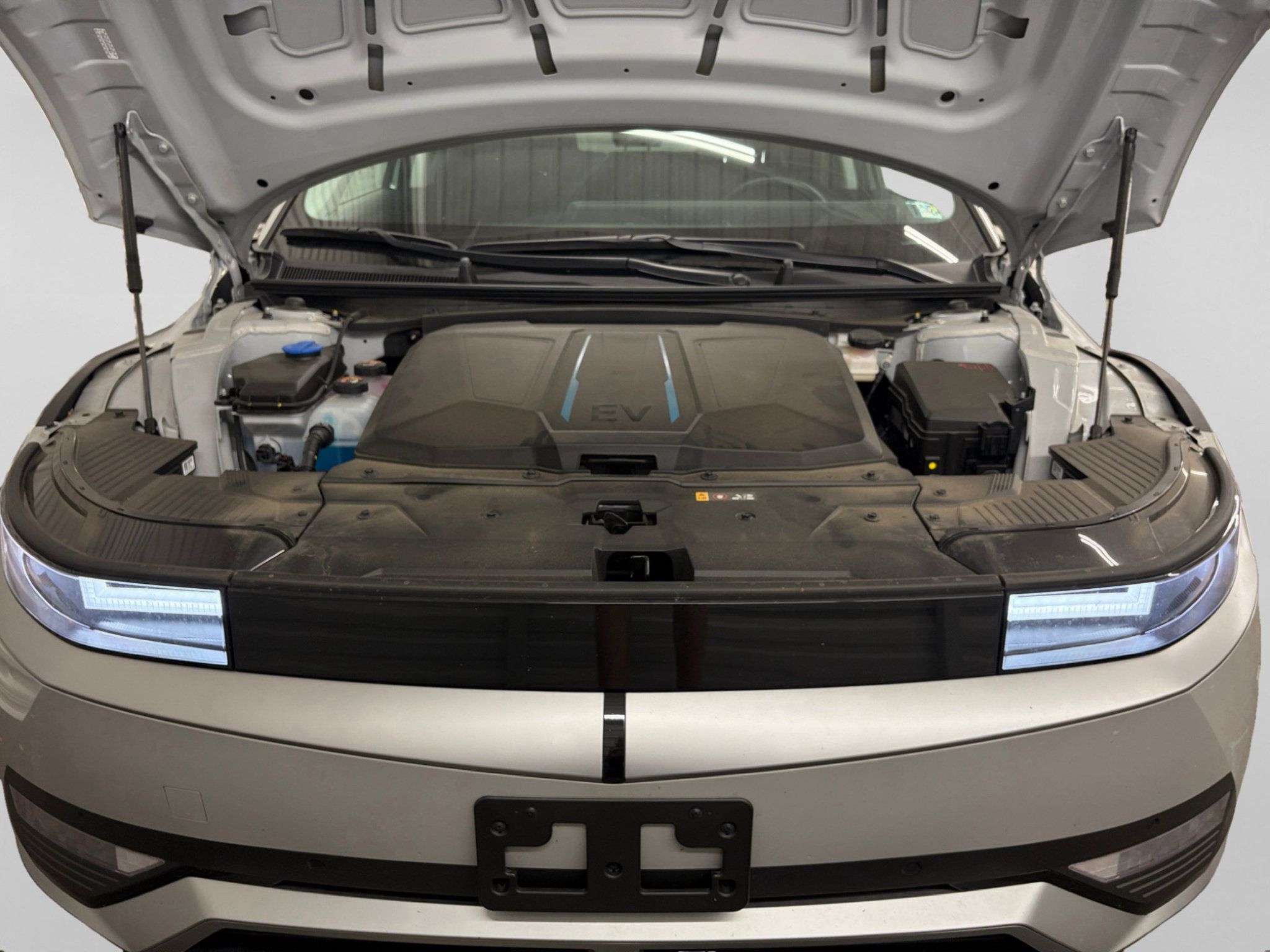 Used 2024 Hyundai Ioniq 5 SEL RWD image 25