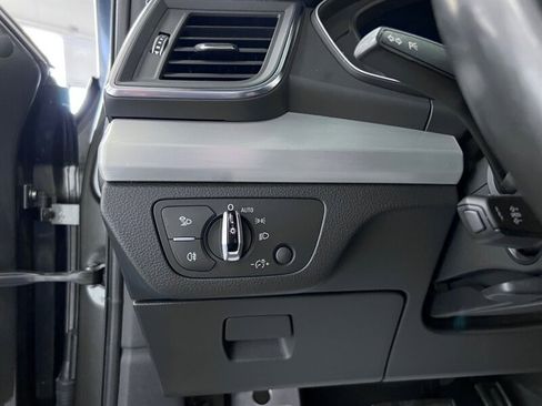 Used 2018 Audi SQ5 Premium Plus image 28