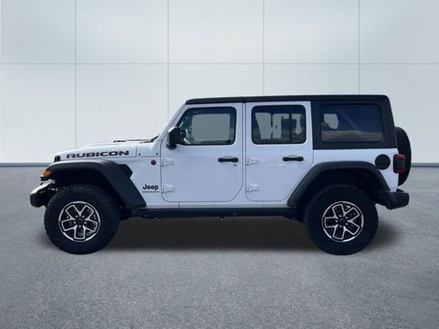 Used 2025 Jeep Wrangler Unlimited Rubicon AWD/4WD image 10