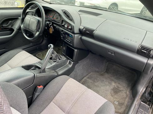 Used 1995 Chevrolet Camaro LT image 12