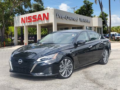 Certified 2025 Nissan Altima 2.5 SL