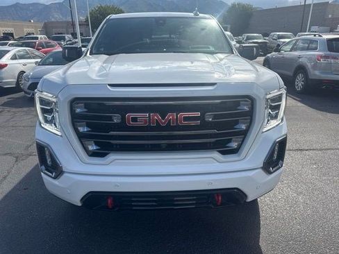 Used 2021 GMC Sierra 1500 AT4 w/ Technology Package AWD/4WD image 2