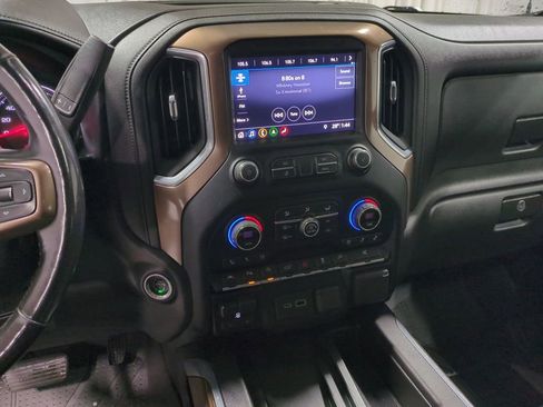 Used 2019 Chevrolet Silverado 1500 High Country w/ Technology Package image 34