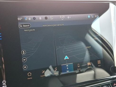 Used 2024 Jeep Wagoneer L Series II w/ Flexible Seating Group image 16