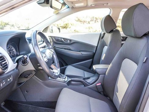 Used 2020 Hyundai Kona SEL Plus FWD image 21