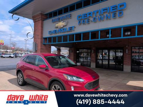 Used 2022 Ford Escape SEL w/ Technology Package image 1