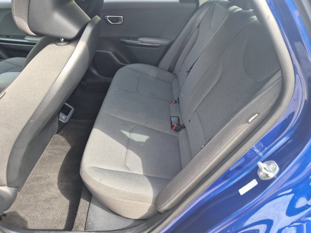 Used 2025 Kia K4 FWD image 28