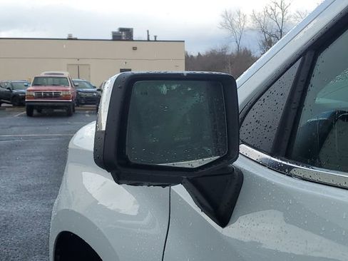 New 2026 Chevrolet Silverado 1500 High Country w/ Technology Package AWD/4WD image 36